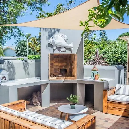 Modern Spacious Cottage With Hot Tub, Flora Studio Hermanus Exterior foto